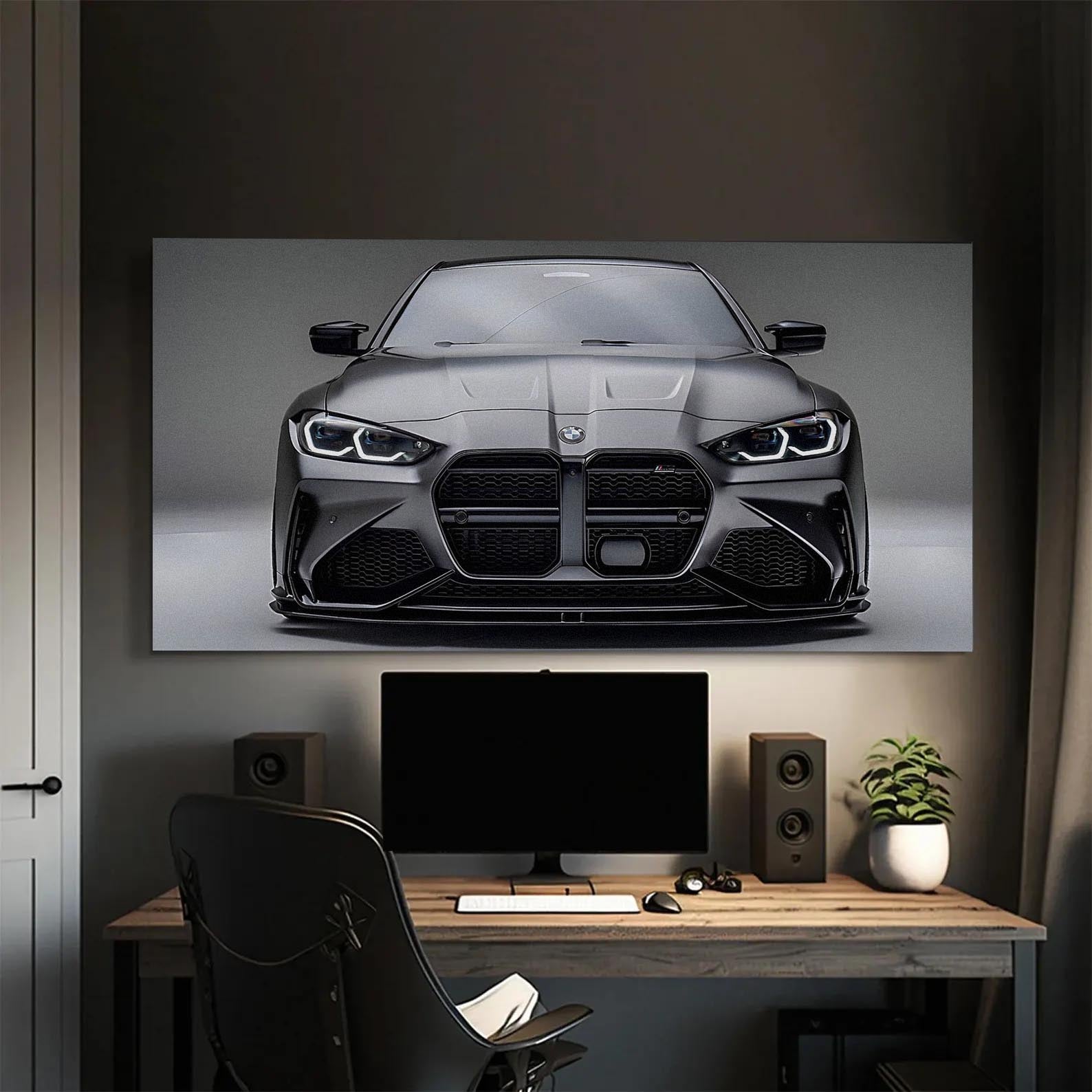 Gri renkli BMW M4 spor otomobilin detaylı ön cephesini gösteren büyük kanvas tablo, modern çalışma alanında.