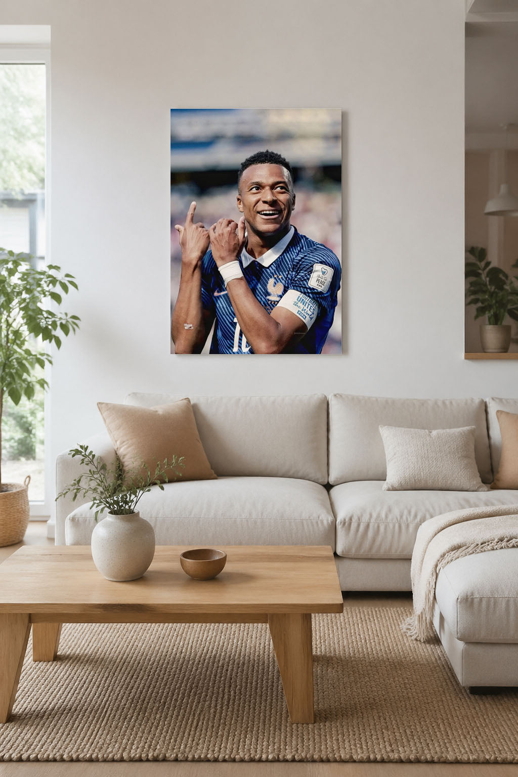 Mavi formayla kutlama yapan futbolcu figürlü modern kanvas tablo