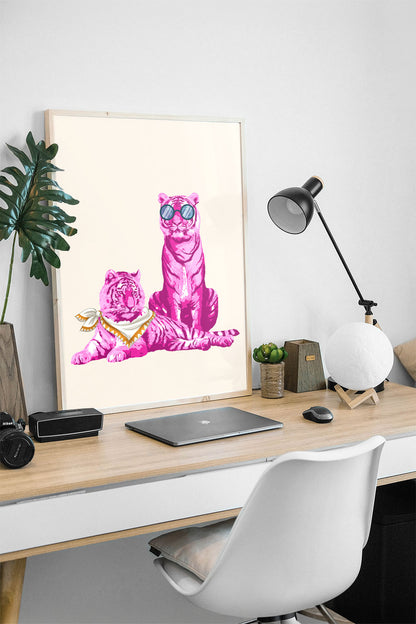 Pembe Kaplanlar Gözlüklü Modern Çocuk Odası Çerçeveli Tablo