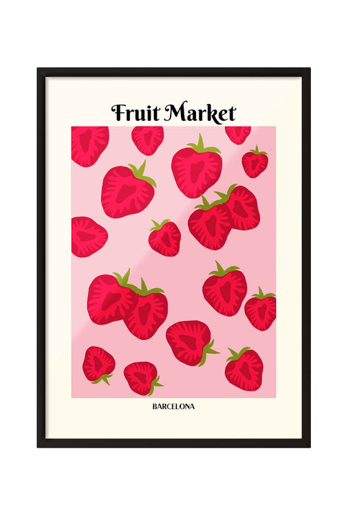 Çerçeveli pembe zeminli, kırmızı çilek desenli 'Fruit Market Barcelona' posteri
