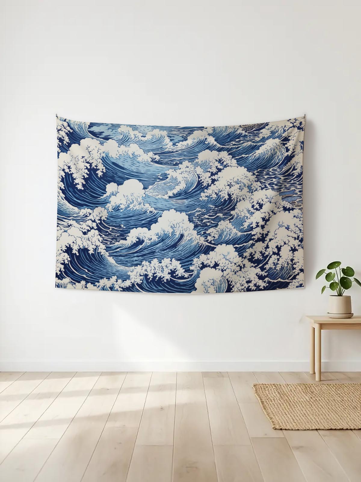 Japon Ukiyo-e tarzı büyük dalga desenli, mavi ve krem tonlarında sanatsal duvar örtüsü.