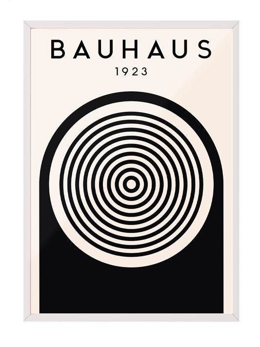 Siyah çerçeveli, krem zemin üzerine siyah konsantrik çemberler ve kemer deseni içeren Bauhaus 1923 posteri.
