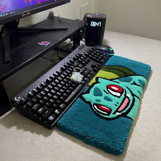 Balbasaur desenli yeşil Pokemon klavye halısı, oyun masası aksesuarı.