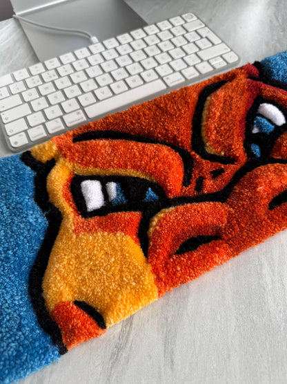 Charizard Klavye Halısı